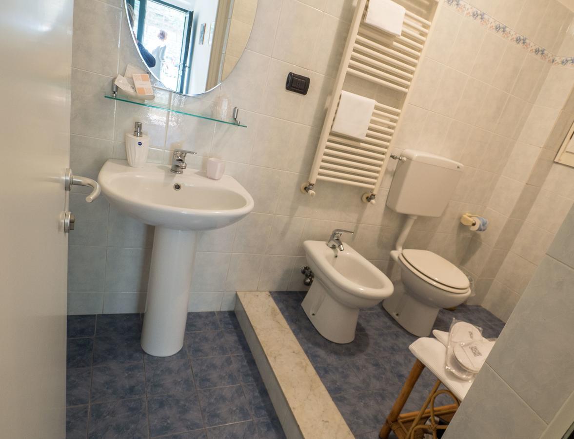 ורנאצה Camere Fontanavecchia מראה חיצוני תמונה